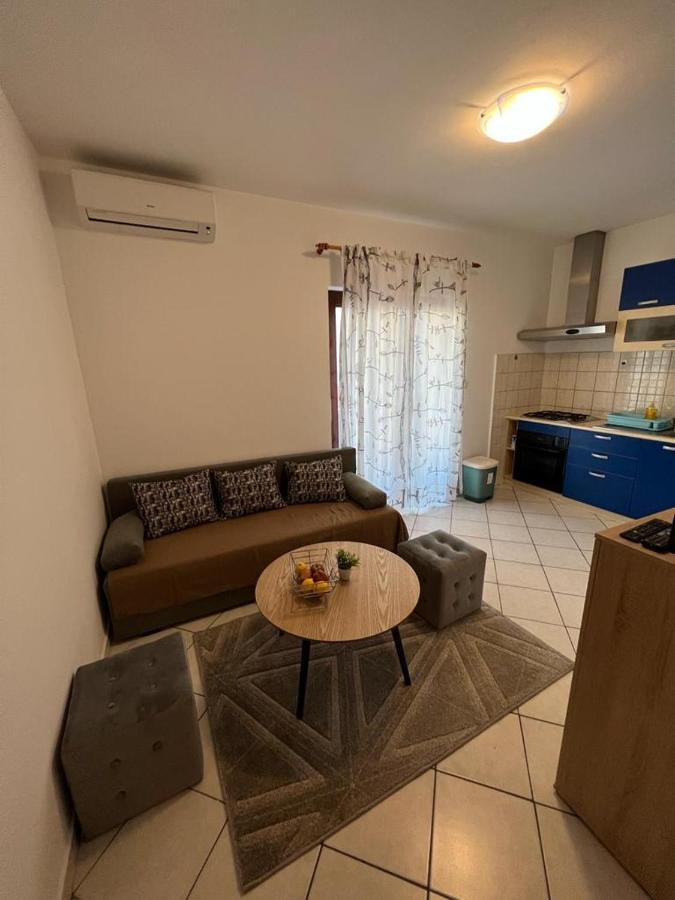Guest House Karevic هفار المظهر الخارجي الصورة