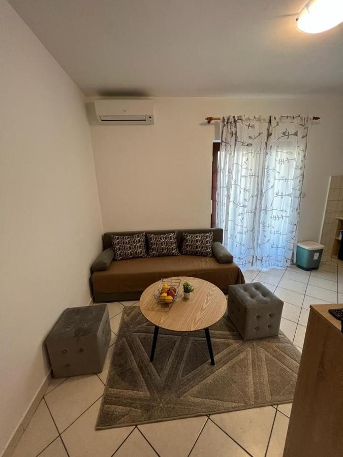 Guest House Karevic هفار المظهر الخارجي الصورة